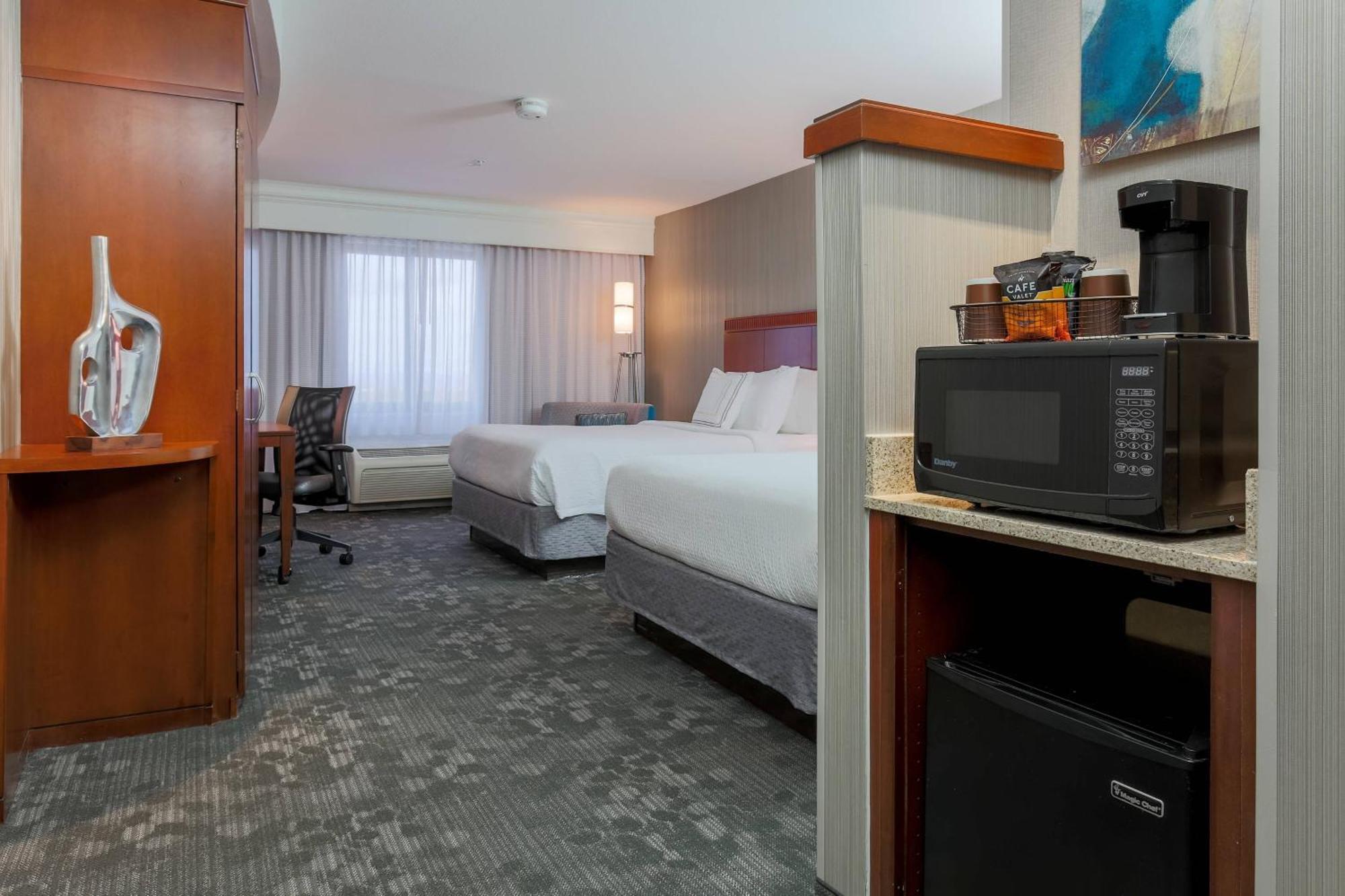 Courtyard By Marriott Las Vegas Stadium Area Exteriör bild