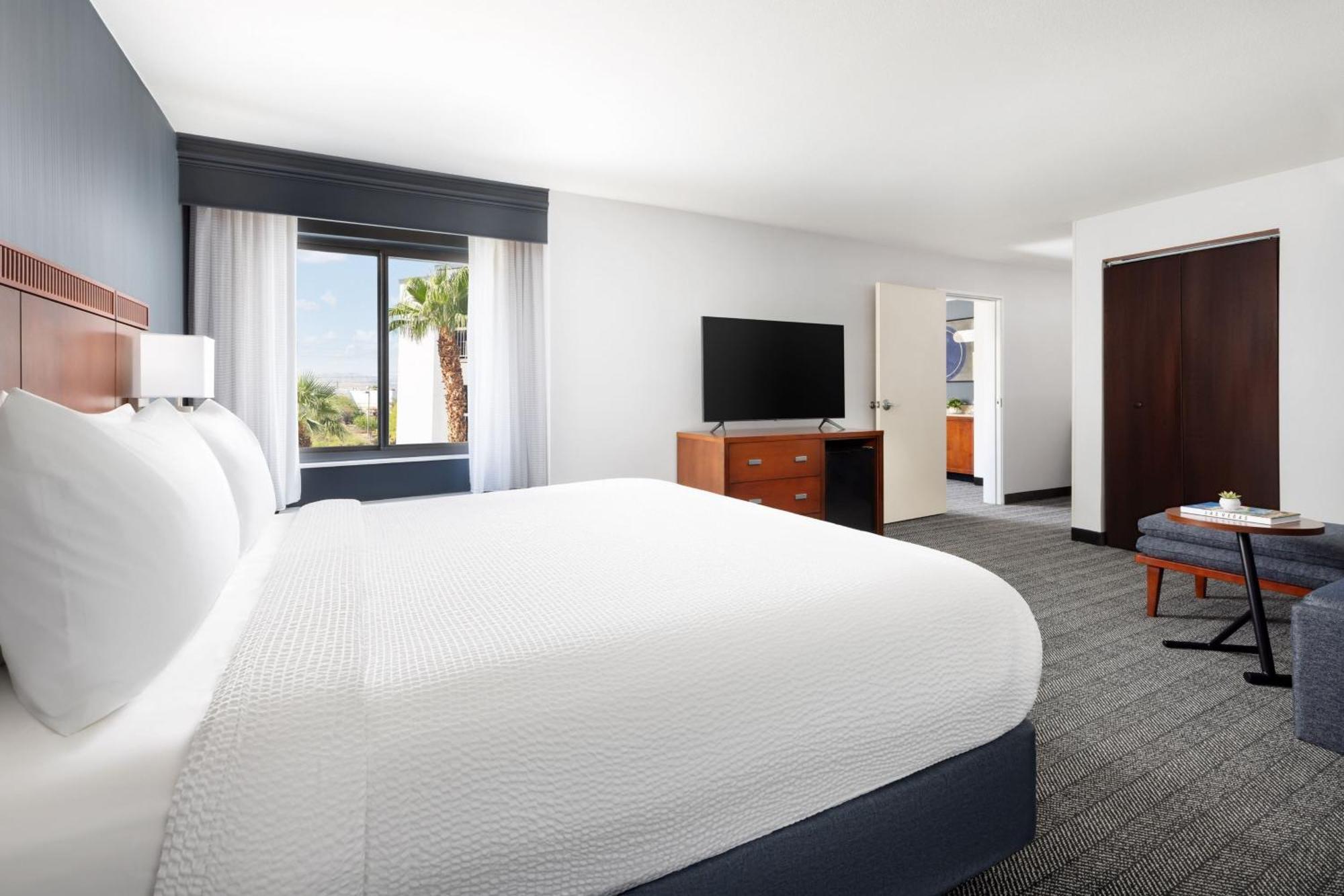 Courtyard By Marriott Las Vegas Stadium Area Exteriör bild